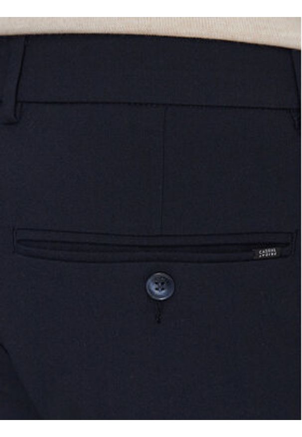 Casual Friday Szorty materiałowe 20504285 Granatowy Slim Fit. Okazja: na co dzień. Kolor: niebieski. Materiał: syntetyk, wiskoza. Styl: casual