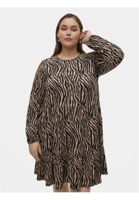 Vero Moda Curve Sukienka codzienna Ina 10301827 Beżowy Oversize. Okazja: na co dzień. Kolor: beżowy. Materiał: syntetyk. Typ sukienki: proste, oversize. Styl: casual