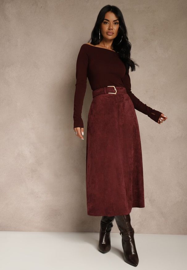 Renee - Bordowa Spódnica z Wiskozy z Bawełną z Imitacji Zamszu z Paskiem Oliweda. Okazja: na co dzień. Kolor: czerwony. Materiał: bawełna, wiskoza, zamsz. Styl: casual