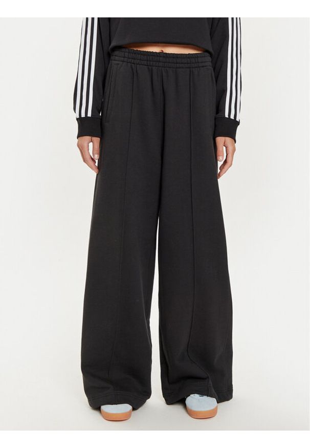 Adidas - adidas Spodnie dresowe Premium Essentials IW5739 Czarny Wide Leg. Kolor: czarny. Materiał: bawełna