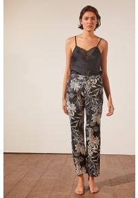 Etam - Spodnie piżamowe New Sali. Kolor: czarny. Materiał: satyna #2