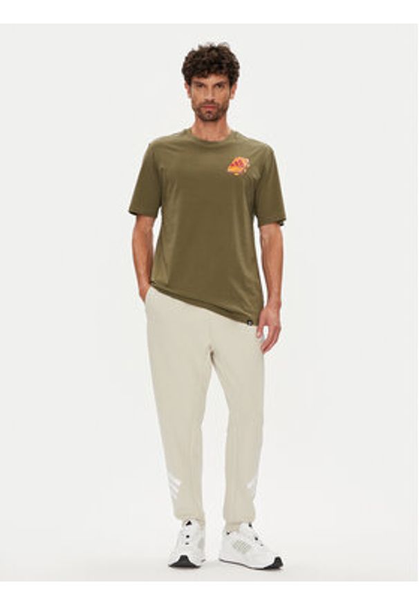Adidas - adidas T-Shirt Food Peanut Butter & Jelly Graphic JW4342 Khaki Regular Fit. Kolor: brązowy. Materiał: bawełna