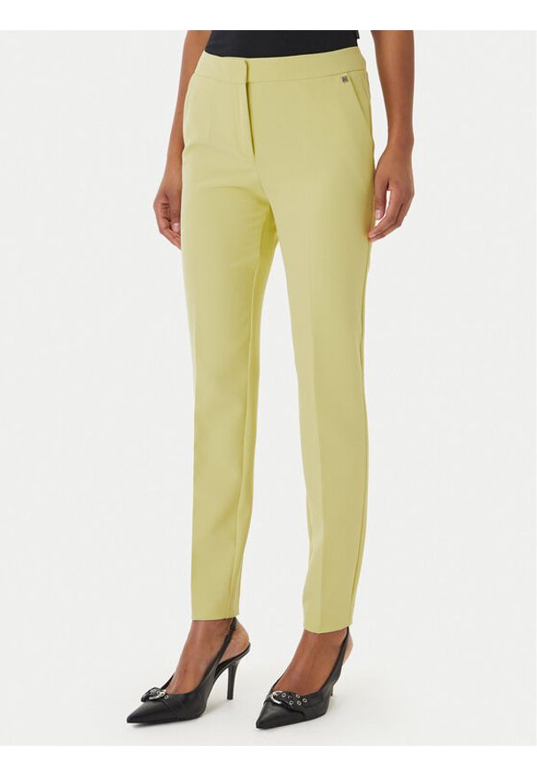 Hugo - HUGO Spodnie materiałowe Hagonia-1 50539991 Żółty Slim Fit. Kolor: żółty. Materiał: syntetyk