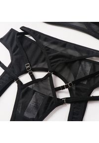 Intica - Pas do pończoch z zestawem na romantyczne wieczory Chihoko. Kolor: zielony. Materiał: materiał #4