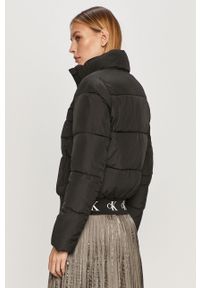 Calvin Klein Jeans - Kurtka. Typ kołnierza: bez kaptura. Kolor: czarny. Materiał: bawełna, materiał, elastan, tkanina, poliester, włókno. Wzór: gładki #6
