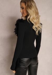 Renee - Czarny Sweter z Piórami i Koralikami Kaese. Kolor: czarny. Materiał: dzianina, prążkowany. Długość rękawa: długi rękaw. Długość: długie. Wzór: aplikacja. Styl: elegancki #4