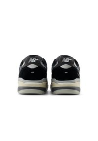 Buty męskie New Balance Numeric UN933BNT – czarne. Kolor: czarny. Materiał: guma, zamsz. Szerokość cholewki: normalna. Sport: skateboard #4