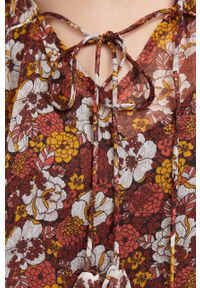 Pepe Jeans bluzka damska w kwiaty. Materiał: tkanina. Długość rękawa: długi rękaw. Długość: długie. Wzór: kwiaty #4