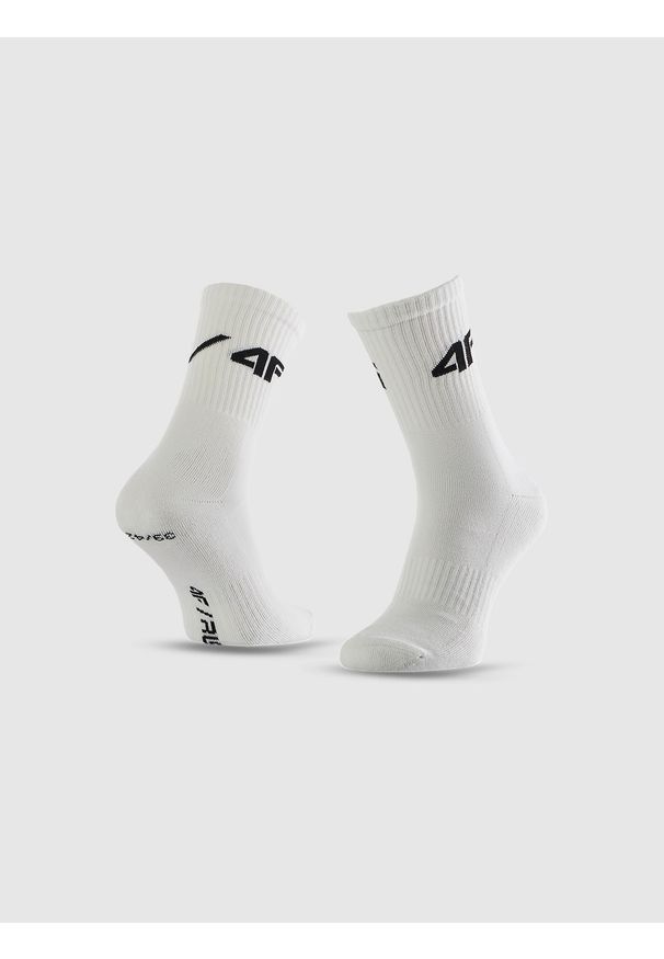 4f - 4F Skarpetki długie (2-pack) męskie 4F x Robert Lewandowski - białe 39-42. Kolor: biały. Materiał: bawełna, włókno