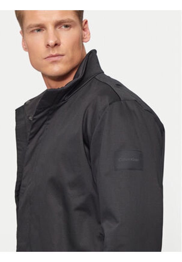 Calvin Klein Kurtka przejściowa K10K112784 Czarny Regular Fit. Kolor: czarny. Materiał: bawełna