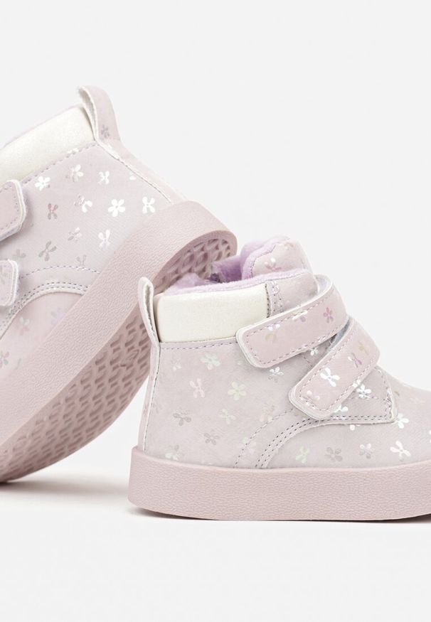 Born2be - Fioletowe Ocieplone Botki na Rzepy z Błyszczącymi Kwiatkami Atisae. Okazja: na co dzień. Zapięcie: rzepy. Kolor: fioletowy. Materiał: jeans. Wzór: kwiaty. Styl: casual