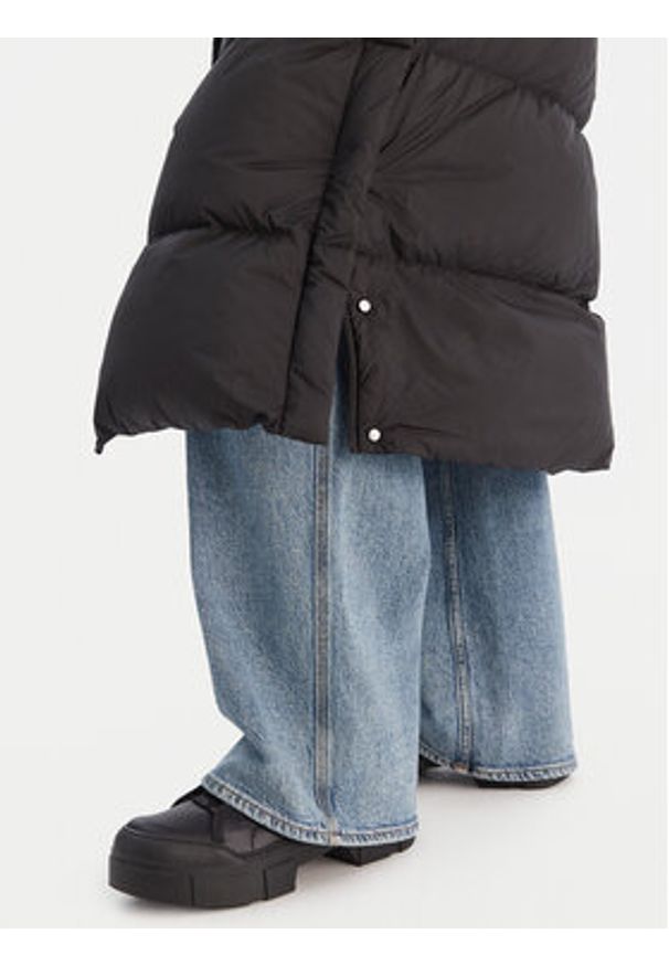 TOMMY HILFIGER - Tommy Hilfiger Kurtka puchowa Modern WW0WW46536 Czarny Regular Fit. Kolor: czarny. Materiał: syntetyk