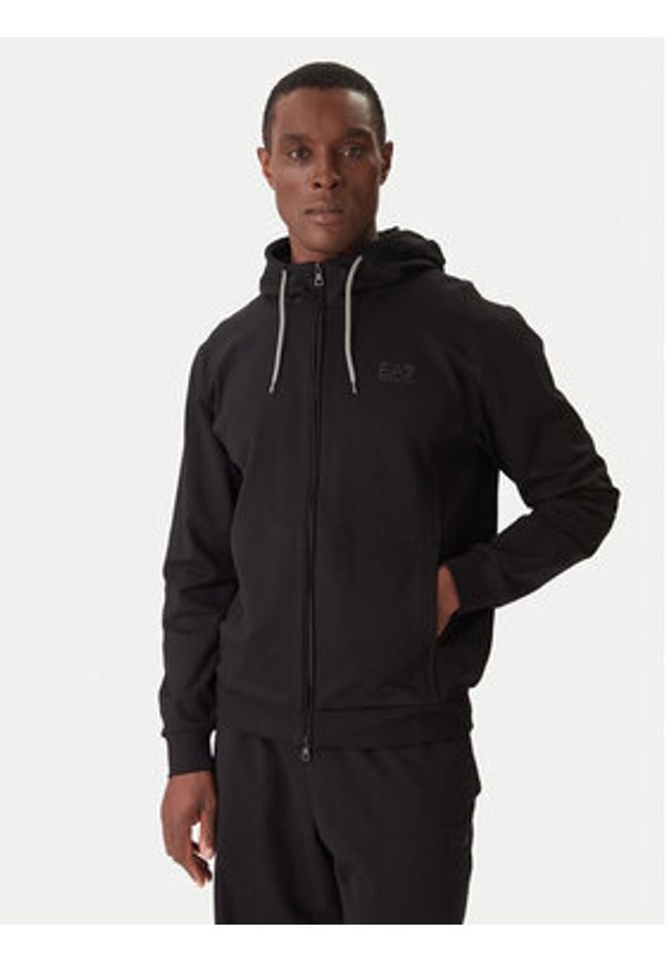 EA7 Emporio Armani Dres 7M000236 AF13512 UC001 Czarny Regular Fit. Kolor: czarny. Materiał: bawełna