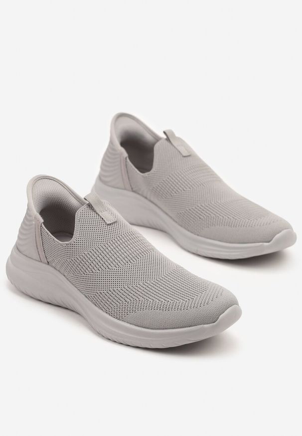 Born2be - Szare Wsuwane Buty Sportowe Sneakersy z Siateczki Lioselle. Okazja: na spotkanie biznesowe, do pracy. Zapięcie: bez zapięcia. Kolor: szary. Materiał: jeans. Wzór: aplikacja