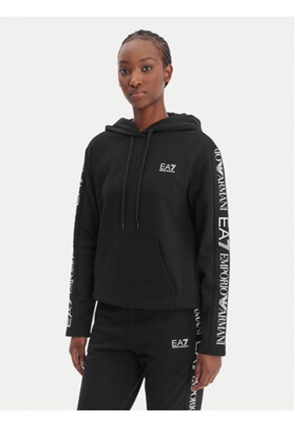 EA7 Emporio Armani Dres 7W000116 AF10443 MC001 Czarny Regular Fit. Kolor: czarny. Materiał: syntetyk