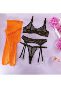 Intica - Zestaw bielizny z elastycznymi paskami i przezroczystymi detalami Ibolya. Kolor: wielokolorowy. Materiał: tkanina. Wzór: paski #1