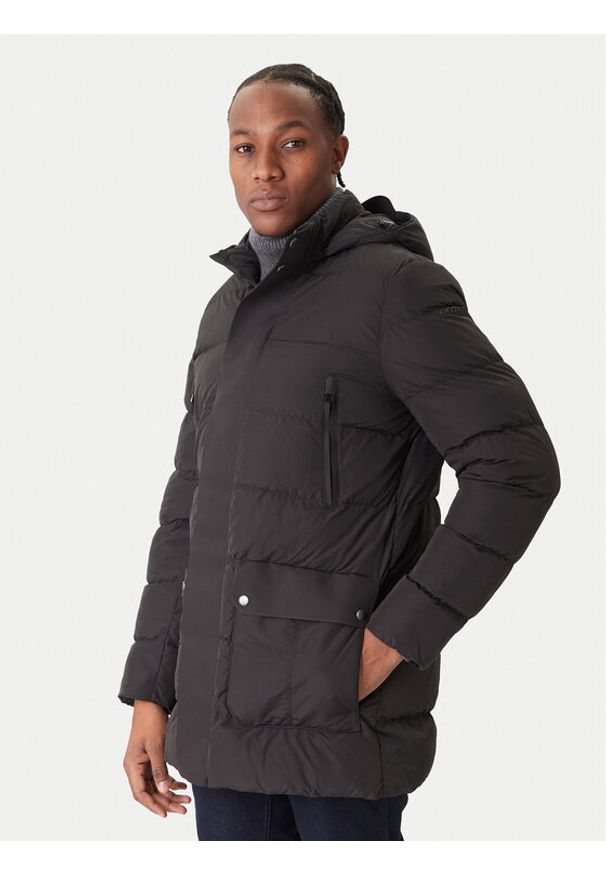Geox Kurtka zimowa Pieve M5628N T3270 F9000 Czarny Regular Fit. Kolor: czarny. Materiał: syntetyk. Sezon: zima