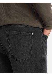 Ombre Clothing - Spodnie męskie jeansowe TAPERED FIT z przeszyciami i podwiniętymi nogawkami – czarne V3 - Rozmiar: L. Okazja: na co dzień. Kolor: czarny. Materiał: jeans. Wzór: aplikacja. Styl: casual, elegancki #3