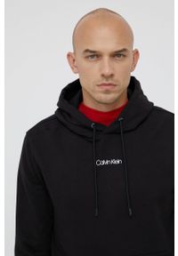 Calvin Klein Bluza bawełniana męska kolor czarny z kapturem z nadrukiem. Typ kołnierza: kaptur. Kolor: czarny. Materiał: bawełna. Wzór: nadruk #5