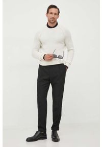 BOSS longsleeve wełniany kolor czarny gładki. Kolor: czarny. Materiał: wełna. Długość rękawa: długi rękaw. Długość: krótkie. Wzór: gładki #5