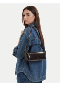 Calvin Klein Torebka Foil Logo Glossy Conv Bag LV04F3738G Brązowy. Kolor: brązowy. Materiał: skórzane #1