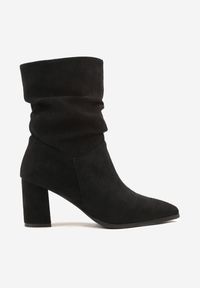 Renee - Czarne Marszczone Botki z Imitacji Zamszu na Słupkowym Obcasie Nalorese. Okazja: na co dzień. Kolor: czarny. Materiał: zamsz. Obcas: na obcasie. Styl: casual, elegancki. Wysokość obcasa: średni #3