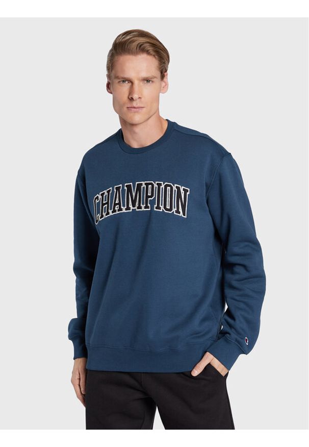Champion Bluza 217877 Niebieski Regular Fit. Kolor: niebieski. Materiał: bawełna
