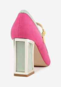 Born2be - Fuksjowe Czółenka na Obcasie Ozdobione Paskiem i Metaliczną Aplikacją Linnevara. Okazja: na randkę. Zapięcie: pasek. Kolor: różowy. Materiał: satyna. Wzór: aplikacja. Obcas: na obcasie. Styl: elegancki. Wysokość obcasa: średni #3