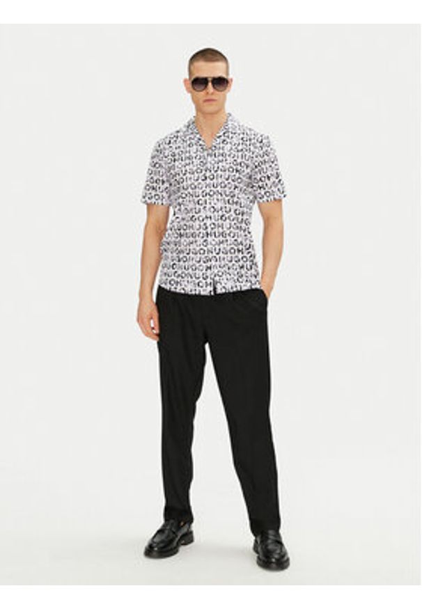 Hugo - HUGO Koszula Ellino 50539328 Czarny Relaxed Fit. Kolor: czarny. Materiał: bawełna