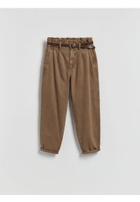 Reserved - Jeansy paperbag - brązowy. Kolor: brązowy #1