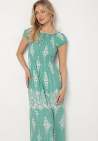Born2be - Jasnozielona Wiskozowa Sukienka z Marszczoną Góra i Wzorem Boho Ellifae. Okazja: na co dzień. Kolor: zielony. Materiał: wiskoza. Wzór: aplikacja. Styl: boho #7