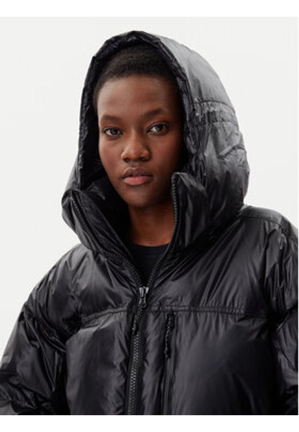 Adidas by Stella McCartney - adidas by Stella McCartney Kurtka zimowa Winter IW9842 Czarny Loose Fit. Kolor: czarny. Materiał: syntetyk. Sezon: zima