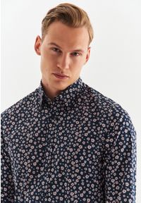 Pako Lorente - PAKO LORENTE – Koszula męska P22WF-1X-026-G-S. Typ kołnierza: kołnierzyk klasyczny. Materiał: bawełna, elastan. Długość rękawa: długi rękaw. Długość: długie. Wzór: kwiaty. Styl: klasyczny #4