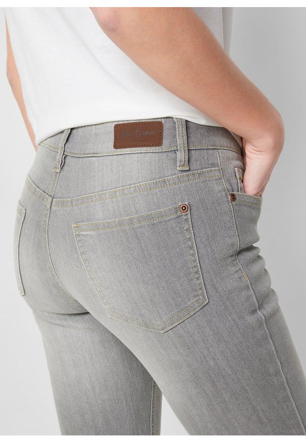 bonprix - Wygodne dżinsy ze stretchem o kroju bootcut, mid waist. Kolor: szary
