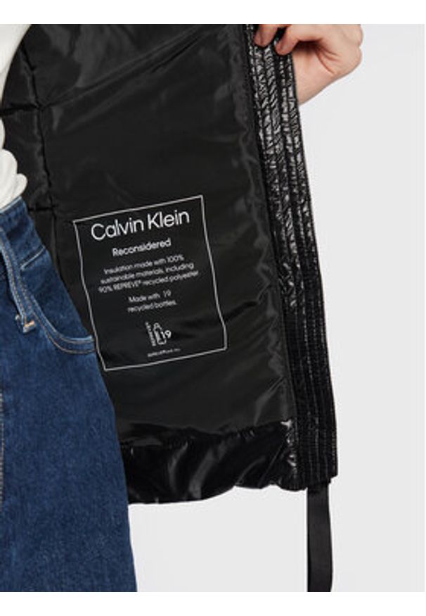 Calvin Klein Kurtka przejściowa Essential K20K205365 Czarny Regular Fit. Kolor: czarny. Materiał: syntetyk