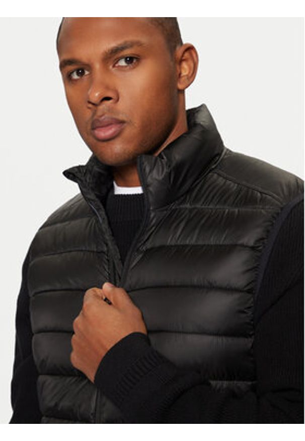 Calvin Klein Bezrękawnik Side Logo K10K108292 Czarny Regular Fit. Kolor: czarny. Materiał: syntetyk. Długość rękawa: bez rękawów