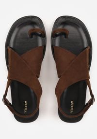 Renee - Brązowe Sandały VICES z Imitacji Zamszu o Fasonie Japonek z Paskiem na Palec Cresea. Zapięcie: pasek. Kolor: brązowy. Materiał: zamsz. Sezon: wiosna, lato #5
