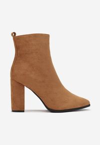 Renee - Jasnobrązowe Botki Aeriel. Wysokość cholewki: za kostkę. Nosek buta: szpiczasty. Zapięcie: zamek. Kolor: brązowy. Materiał: jeans. Szerokość cholewki: normalna. Obcas: na platformie. Styl: klasyczny, elegancki #5