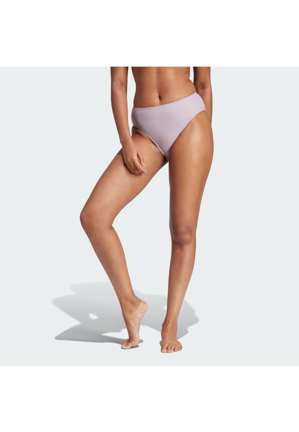 Adidas - Dół Bikini Iconisea High-Waist. Stan: podwyższony. Kolor: fioletowy, różowy, biały, wielokolorowy. Materiał: materiał
