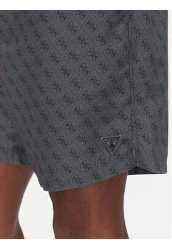Guess Szorty kąpielowe F5GT00 WG2D2 Czarny Regular Fit. Kolor: czarny. Materiał: syntetyk
