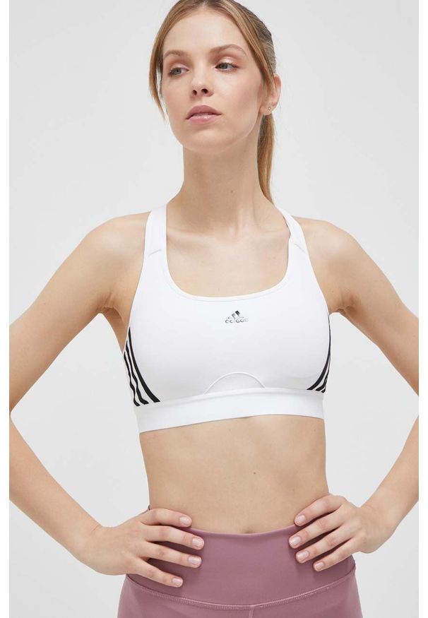 adidas Performance biustonosz sportowy Powerreact kolor biały. Kolor: biały. Materiał: skóra, dzianina, materiał. Rodzaj stanika: wyciągane miseczki. Wzór: ze splotem. Sport: fitness, taniec