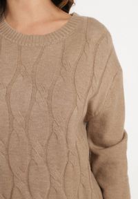 Born2be - Ciemnobeżowy Komplet z Wełną i Bawełną Sweter ze Splotem i Szerokie Spodnie Reinettia. Kolor: beżowy. Materiał: wełna, bawełna. Wzór: ze splotem #7