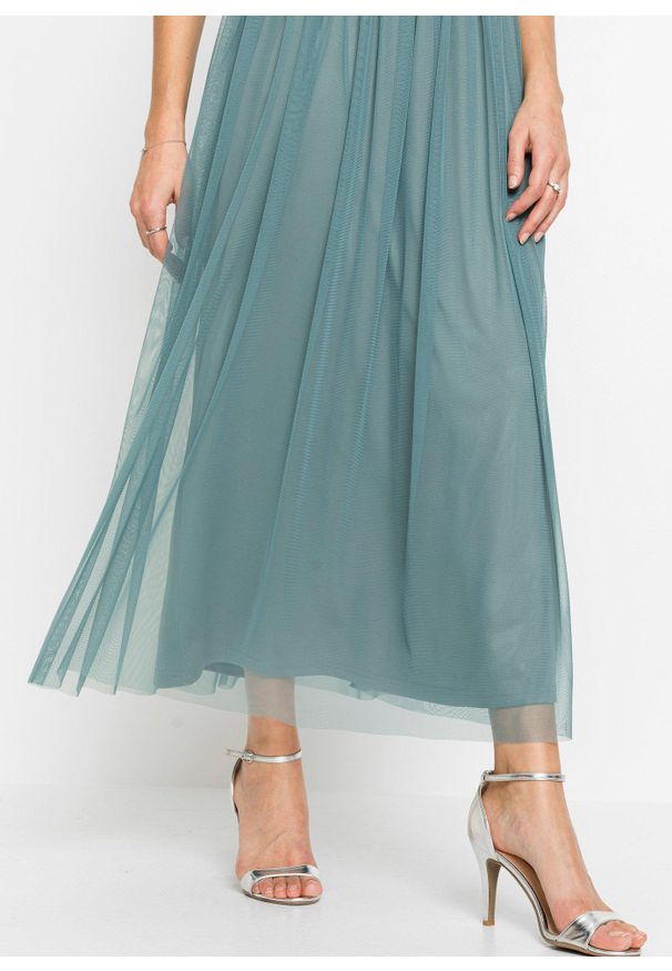 bonprix - Długa sukienka z aplikacją z cekinów. Kolor: niebieski. Materiał: tiul. Wzór: aplikacja. Styl: elegancki. Długość: maxi