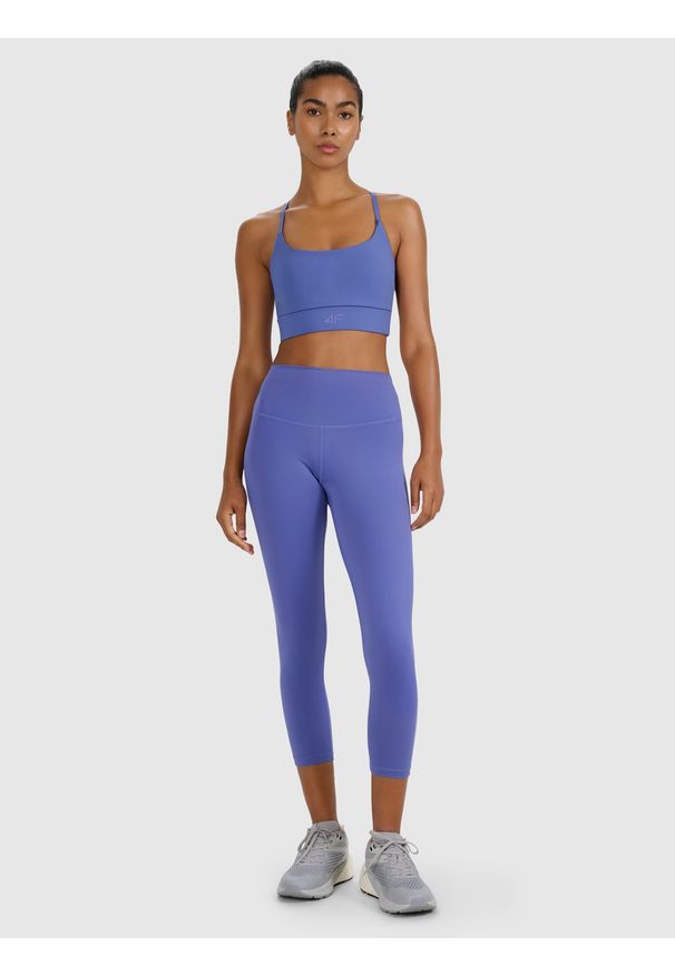 4f - 4F Legginsy treningowe 7/8 z wysokim stanem damskie - granatowe L. Stan: podwyższony. Kolor: niebieski. Materiał: włókno, elastan, dzianina, materiał, poliester. Wzór: gładki, ze splotem. Sport: fitness