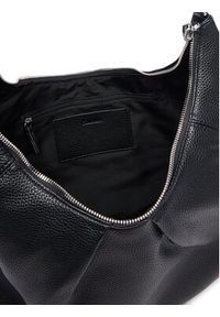 Calvin Klein Torebka Engraved Hw LV04F3555G Czarny. Kolor: czarny. Materiał: skórzane #6