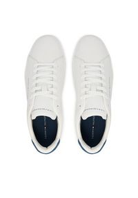 TOMMY HILFIGER - Tommy Hilfiger Sneakersy Th Court Lth Detail Ess FM0FM05367 Biały. Kolor: biały. Materiał: skóra #12