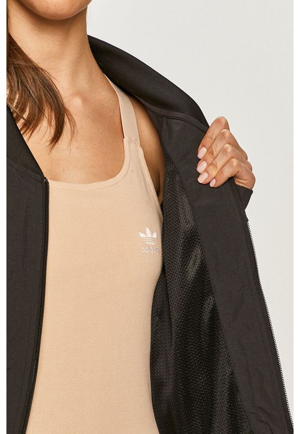 adidas Originals - Bluza. Okazja: na co dzień. Kolor: czarny. Długość rękawa: raglanowy rękaw. Wzór: aplikacja. Styl: casual