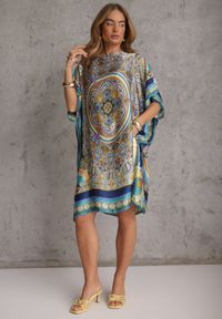 Renee - Niebieskie Satynowe Ponczo z Jedwabiem i Wiskozą w Stylu Boho Prixeis. Okazja: na co dzień. Kolor: niebieski. Materiał: jedwab, wiskoza, satyna. Wzór: nadruk. Styl: boho #7