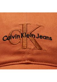 Calvin Klein Jeans Czapka z daszkiem K50K510061 Brązowy. Kolor: brązowy. Materiał: bawełna, materiał