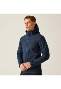 Regatta - Męska 3-warstwowa kurtka softshell z kapturem Venturer z nadrukiem. Typ kołnierza: kaptur. Kolor: fioletowy. Materiał: softshell. Wzór: nadruk. Sezon: zima. Sport: turystyka piesza #1